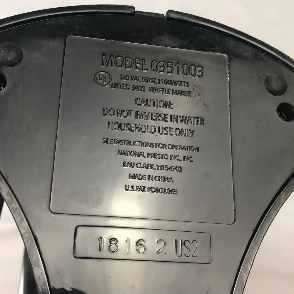Presto FlipSide Belgian Waffle Maker 0351003 Rotating Nonstick WORKS!